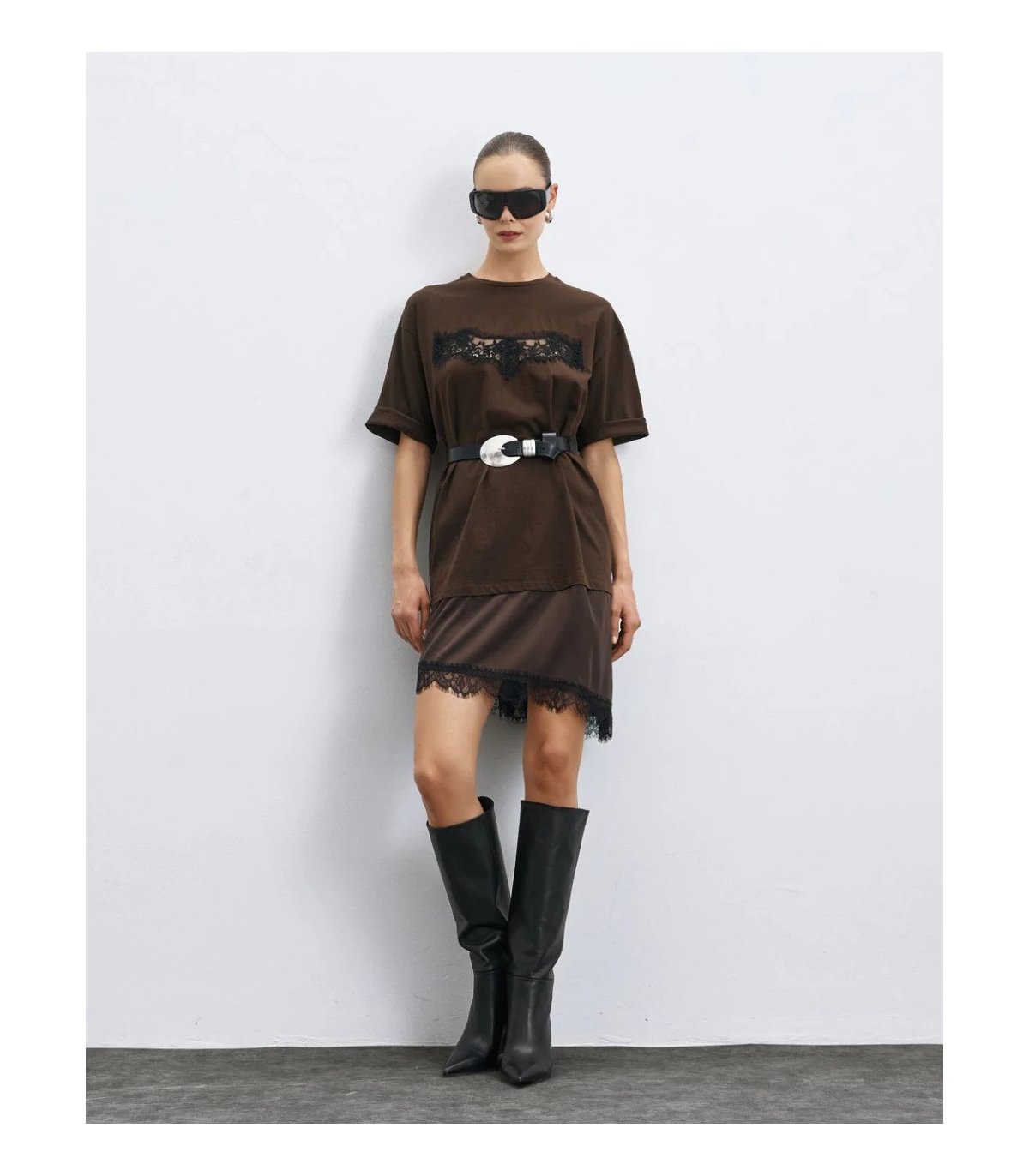Acces Vestido asimétrico con detalle de encaje