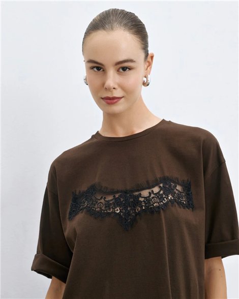 Acces Vestido asimétrico con detalle de encaje