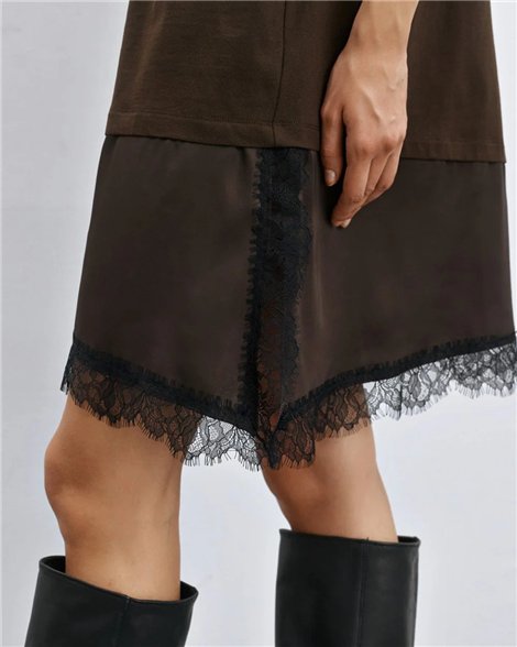 Acces Vestido asimétrico con detalle de encaje