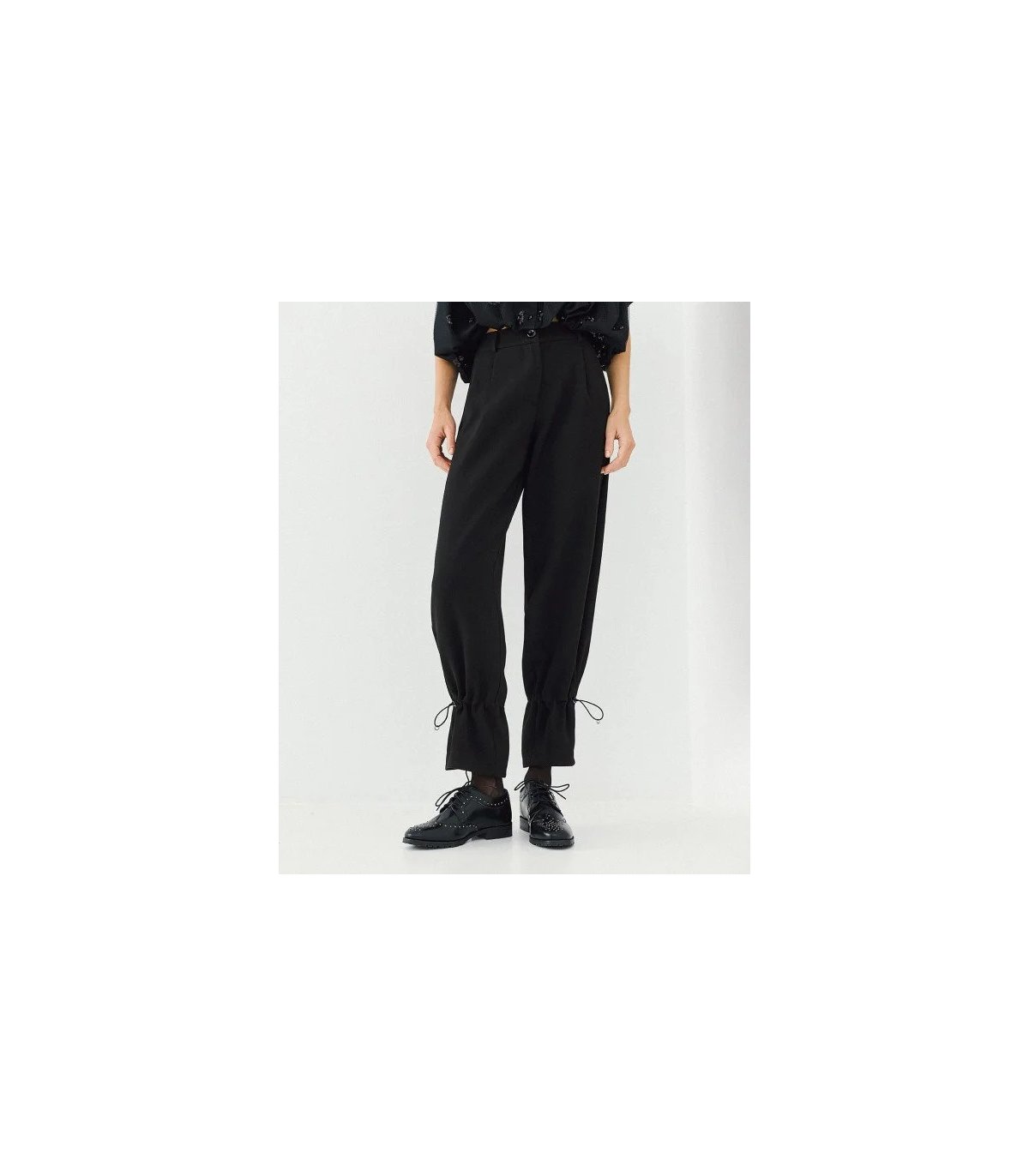 Acces Pantalón crepé con detalle fruncido