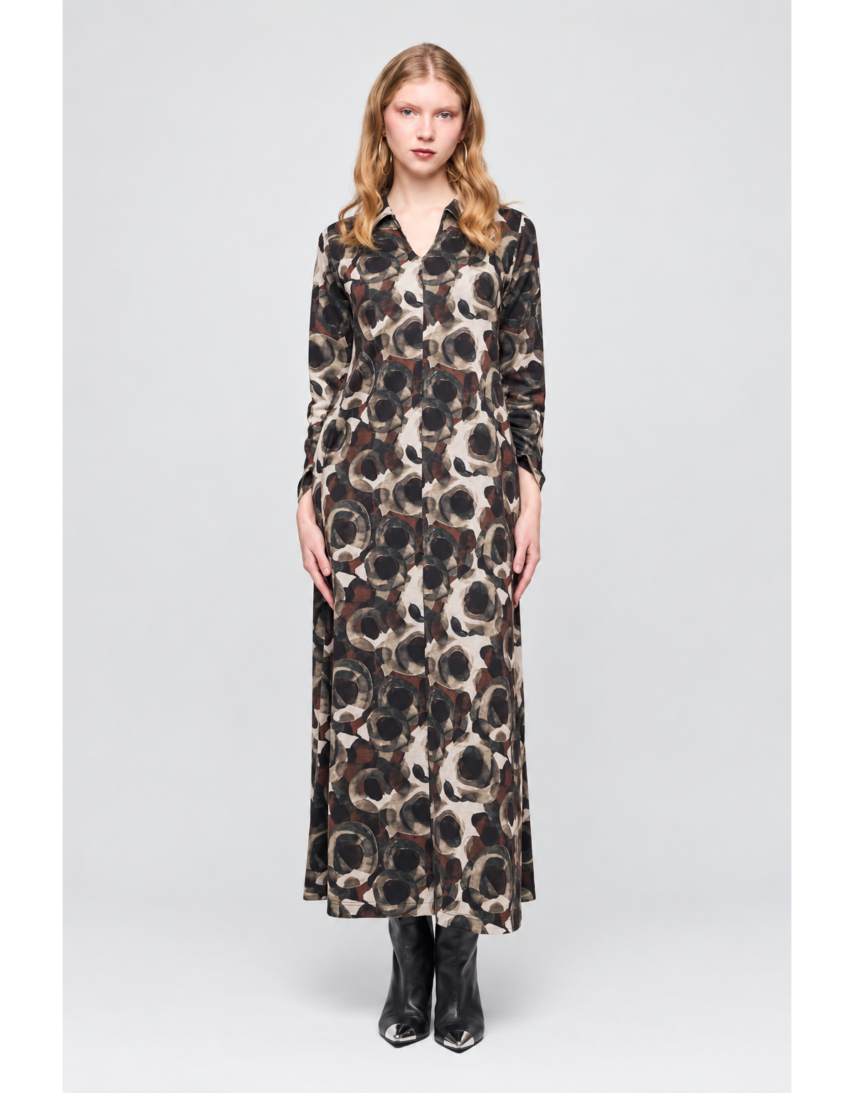 Malena Vestido Ilia estampado con cuello solapa
