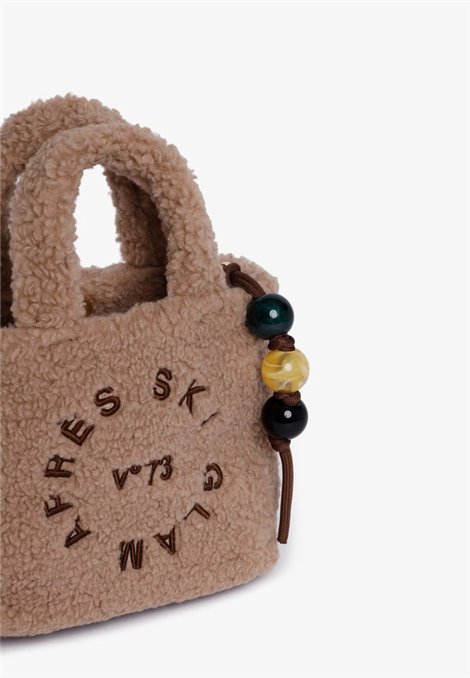 V73 Bolso beige mini borreguito