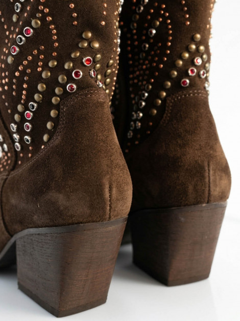 Vosso Moda Bota alta serraje tachas joya