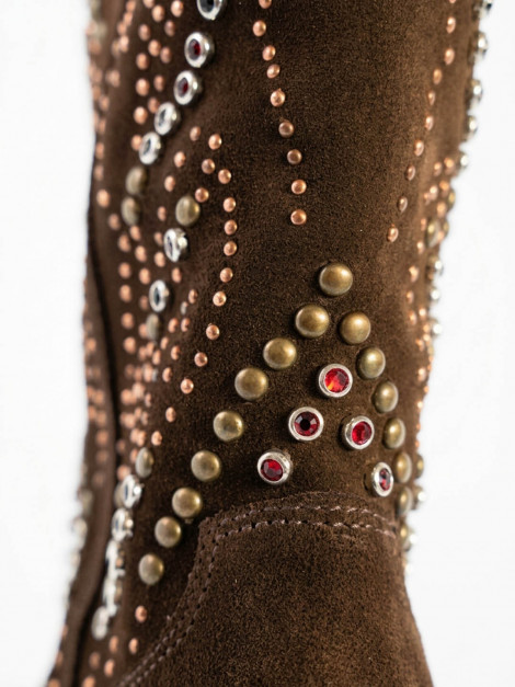 Vosso Moda Bota alta serraje tachas joya