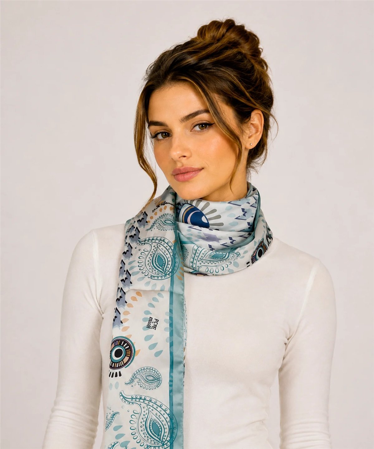Pepe Moll Pañuelo París menta estampado