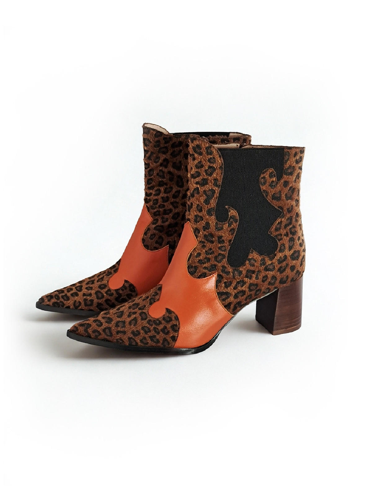 Vosso Moda Botín piel y pelo animal print