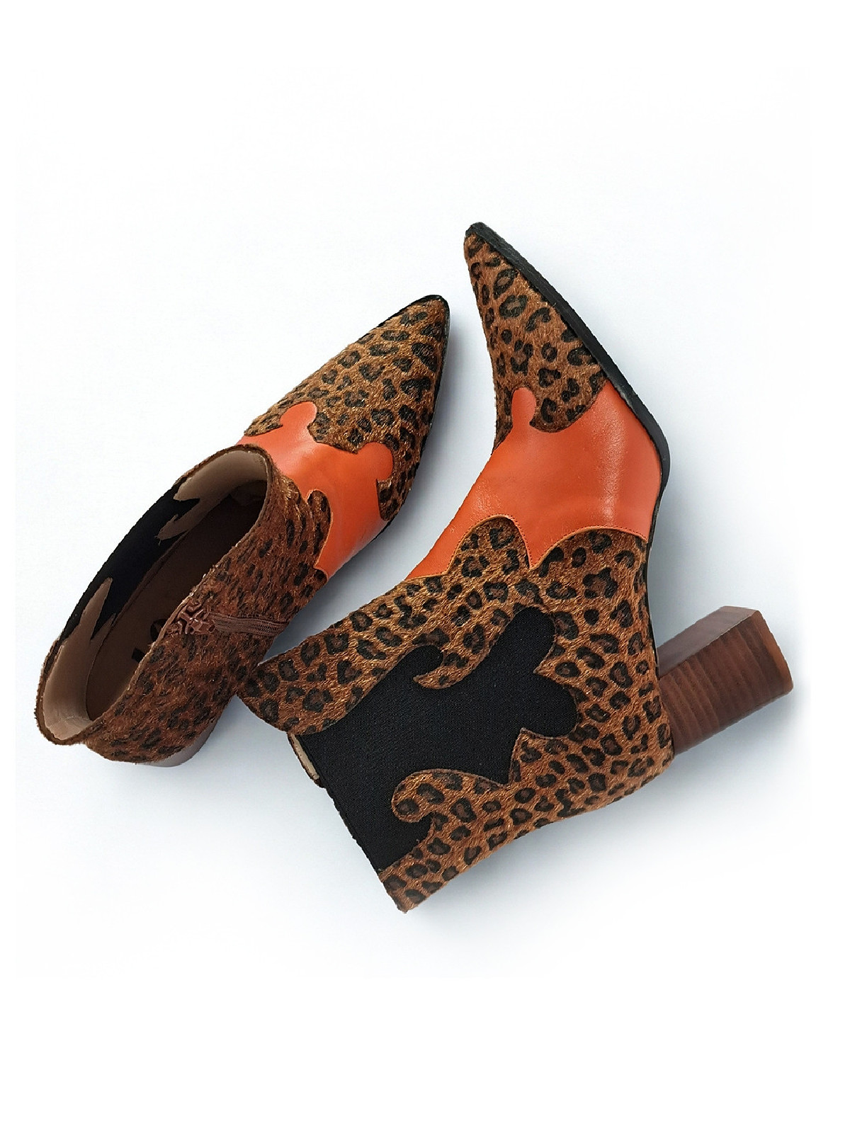 Vosso Moda Botín piel y pelo animal print