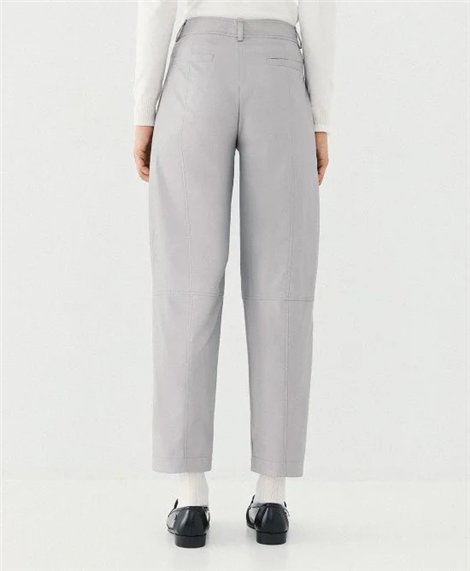 Acces Pantalón ecopiel color gris