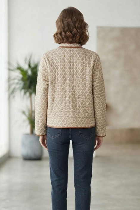 ATEV Chaqueta ligera beige estampado