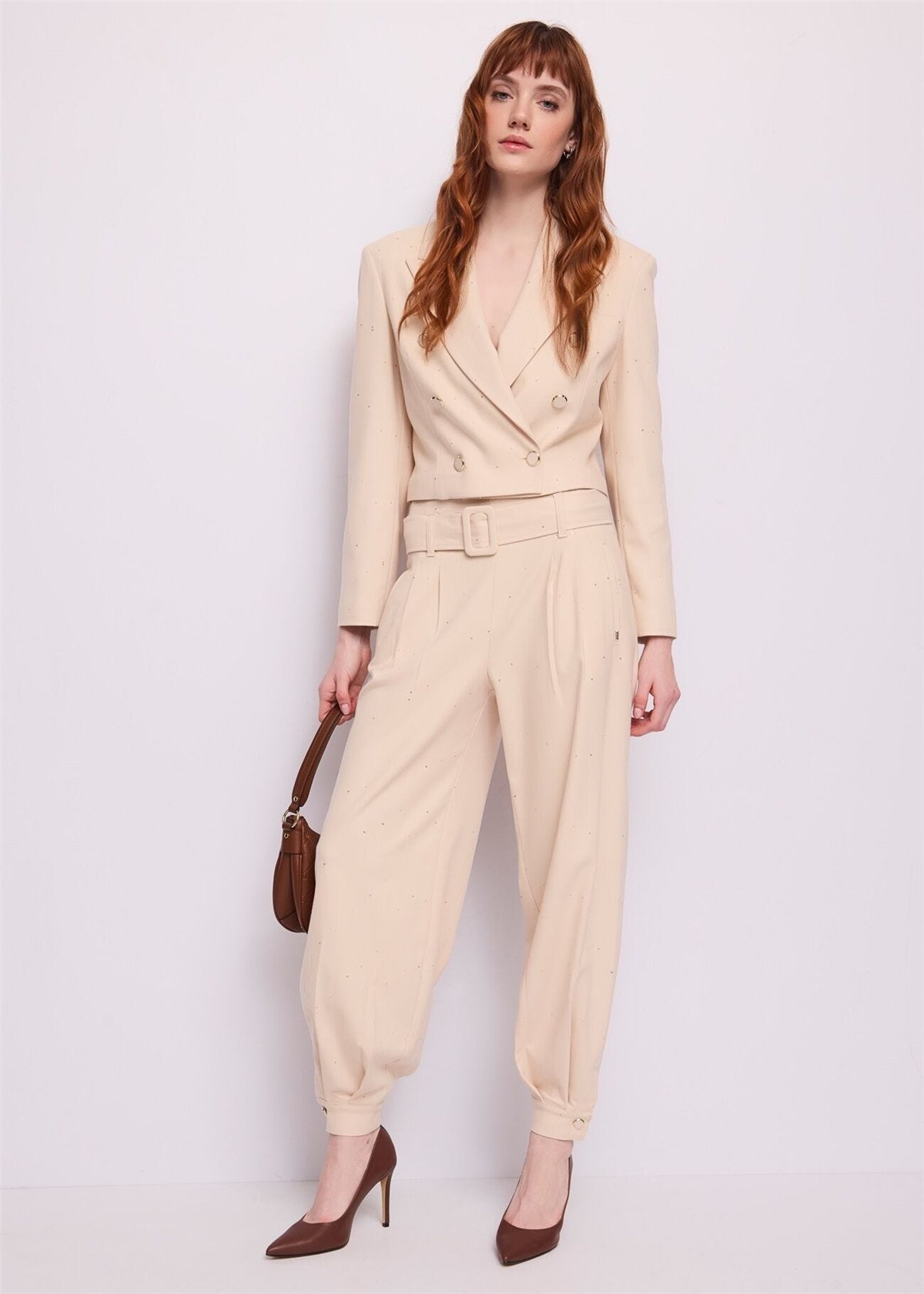 GAUDI Pantalón beige con pinzas y cinturón