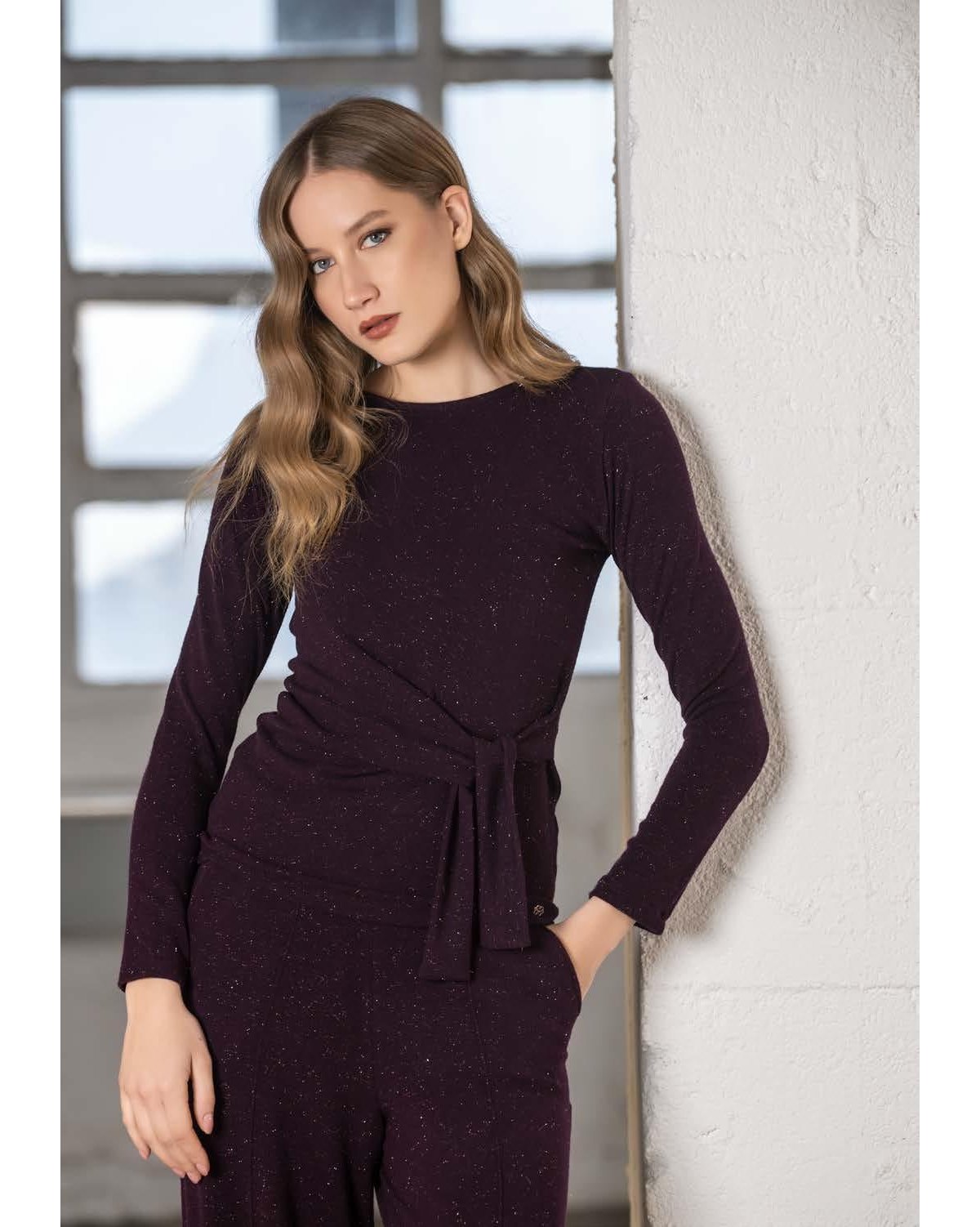 Scusi Blusa de punto morado con lazada