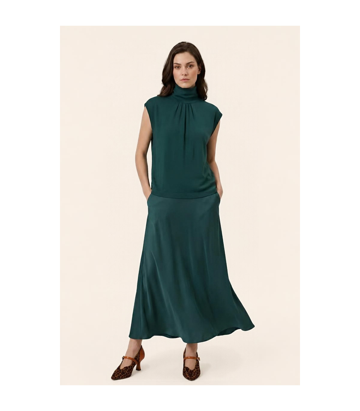 Dixie Blusa color verde de hombro caído
