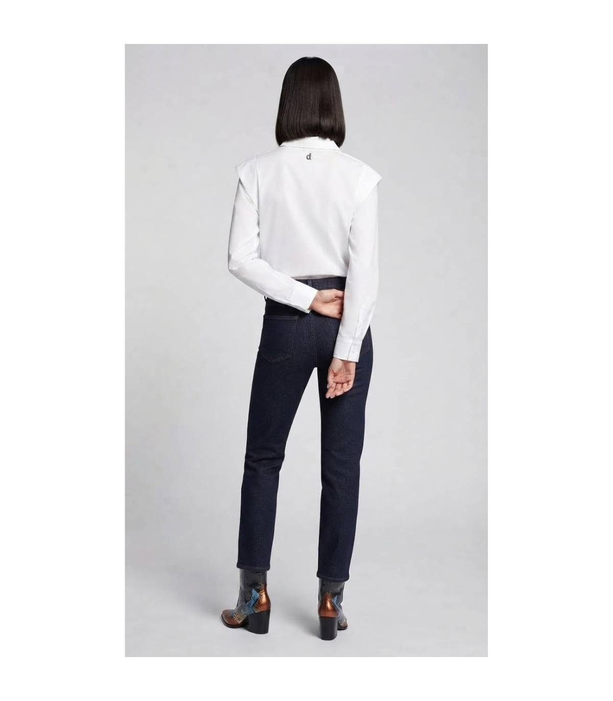 Dixie Camisa blanca con detalle de hombreras