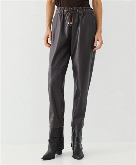 Acces Pantalón cuero sintético chocolate