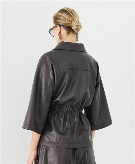 Acces Chaqueta cuero sintético