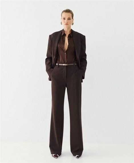 Acces Pantalón corte recto y detalle lurex