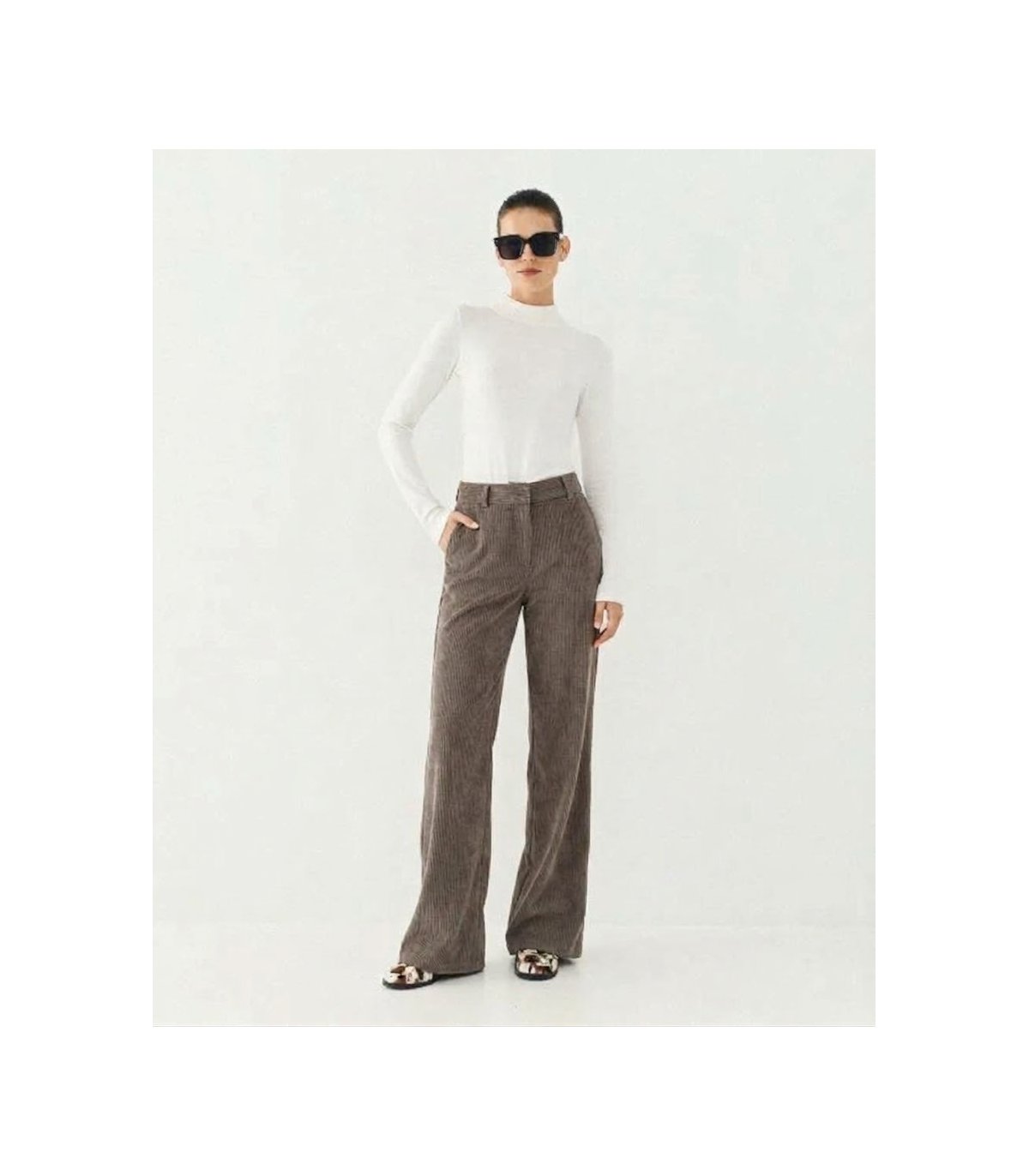 Acces Pantalón micro pana taupé