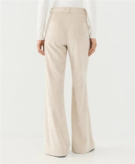 Acces Pantalón micro pana beige