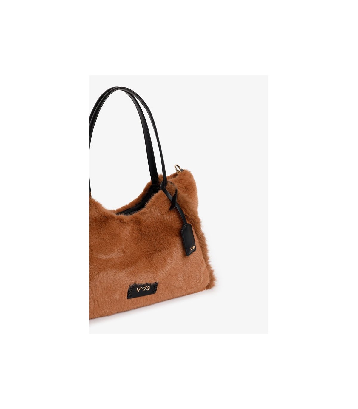 V73 Bolso mediano de pelo color camel
