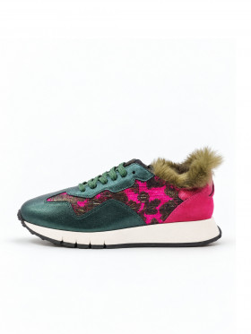 Vosso Moda Sneaker piel verde con pelo decorativo