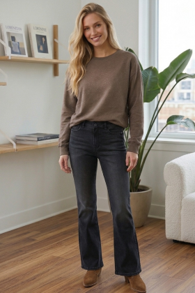 GL Jeans negros acampanados con pedrería